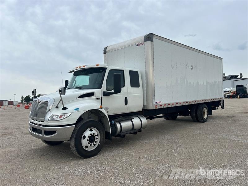 International MV607 4x2 Van Truck Kofferaufbau