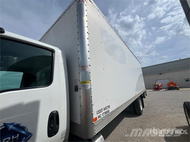 International MV607 4x2 Van Truck Samochody ciężarowe ze skrzynią zamkniętą