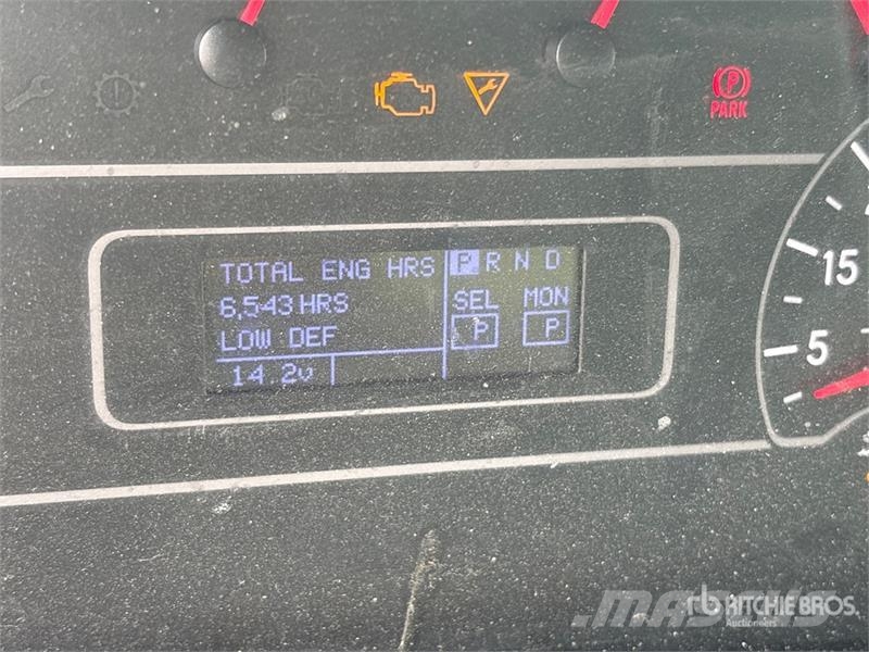 International MV607 4x2 Van Truck Φορτηγά Κόφα