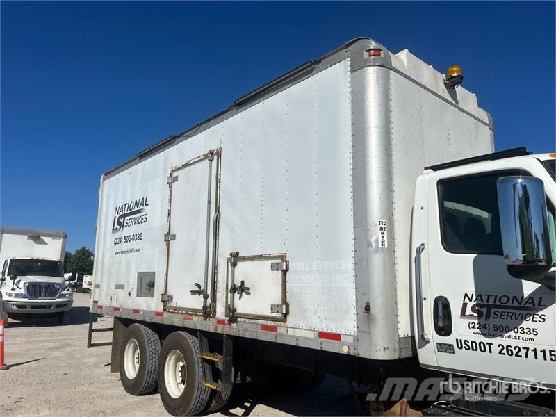 International MV607 6x4 Service Truck Комунальні автомобілі / автомобілі загального призначення
