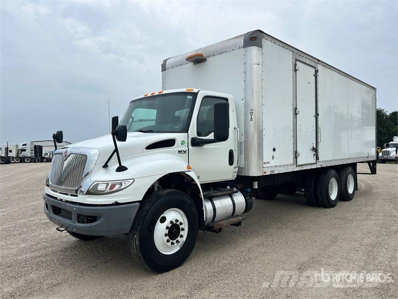 International MV607 6x4 Locomotive Service Truck 多目的/汎用車両