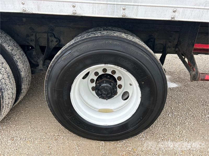 International MV607 6x4 Locomotive Service Truck 多目的/汎用車両