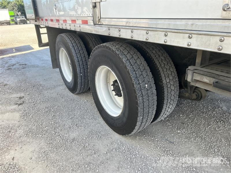 International MV607 6x4 Locomotive Service Truck Municipal / general purpose vehicles