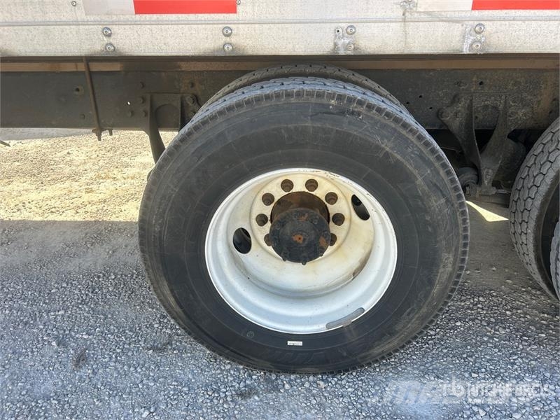 International MV607 6x4 Service Truck Комунальні автомобілі / автомобілі загального призначення