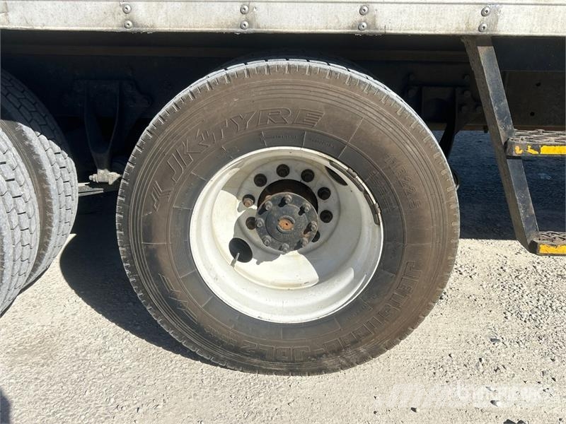 International MV607 6x4 Service Truck Комунальні автомобілі / автомобілі загального призначення