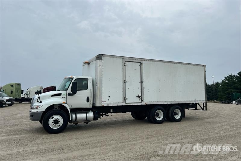 International MV607 6x4 Locomotive Service Truck Municipal / general purpose vehicles