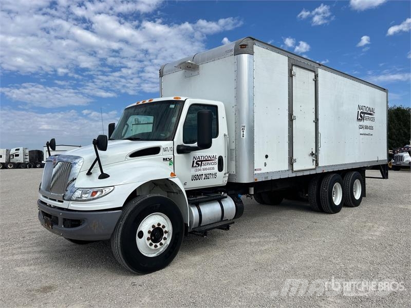 International MV607 6x4 Locomotive Service Truck مركبات الأغراض العامة