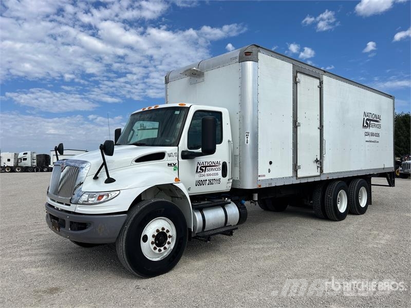 International MV607 6x4 Locomotive Service Truck مركبات الأغراض العامة