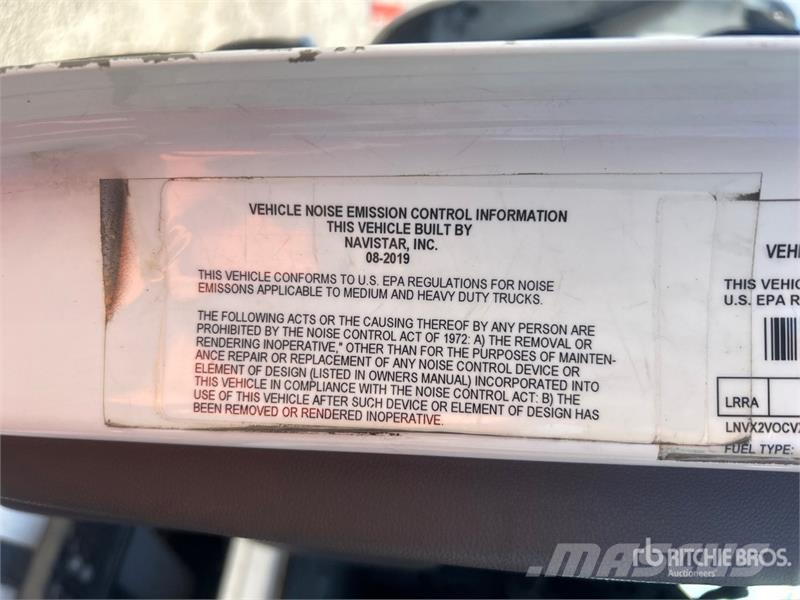 International MV607 6x4 Locomotive Service Truck Municipal / general purpose vehicles