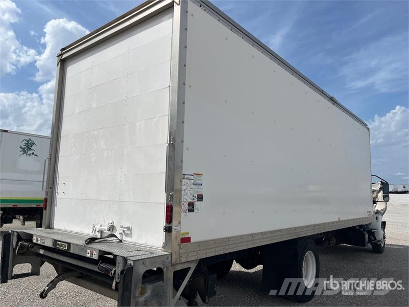 International MV607 SBA 4x2 Van Truck Sanduk kamioni