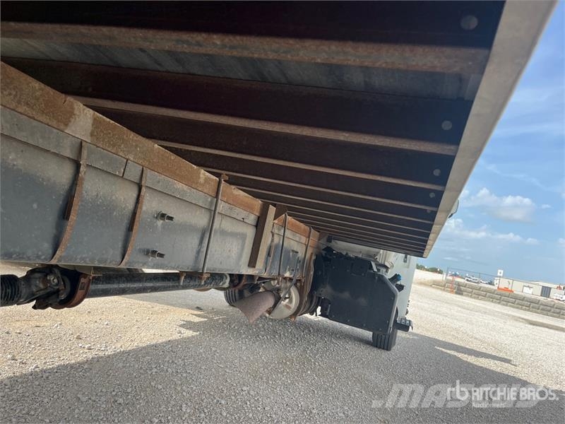 International MV607 SBA 4x2 Van Truck Sanduk kamioni