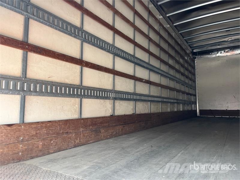 International MV607 SBA 4x2 Van Truck Sanduk kamioni