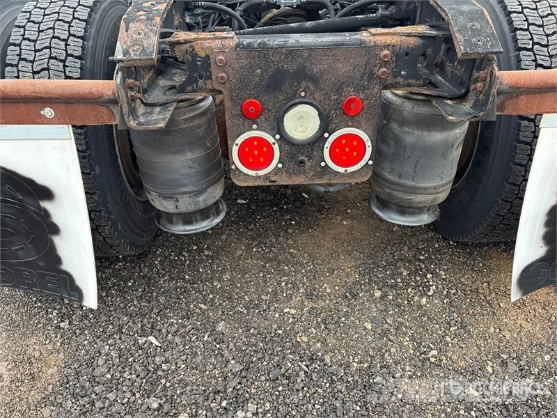 International ProStar+ 122 Cabezas tractoras