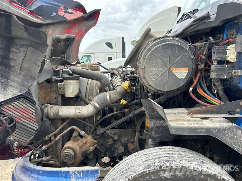 International ProStar+ 6x4 T/A Day Cab Truck Tractor Tractores (camiões)