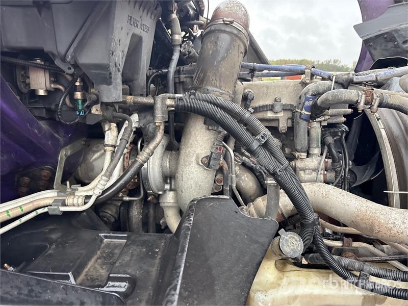 International Prostar+ 6x4 T/A Sleeper Truck Tractor Naudoti vilkikai