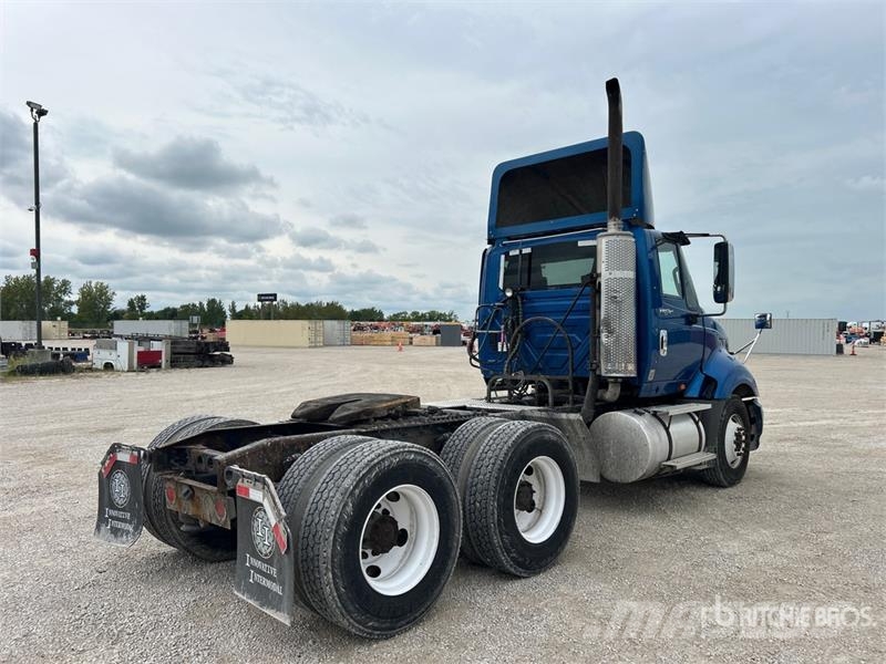 International ProStar+ 6x4 T/A Day Cab Truck Tractor Tractores (camiões)