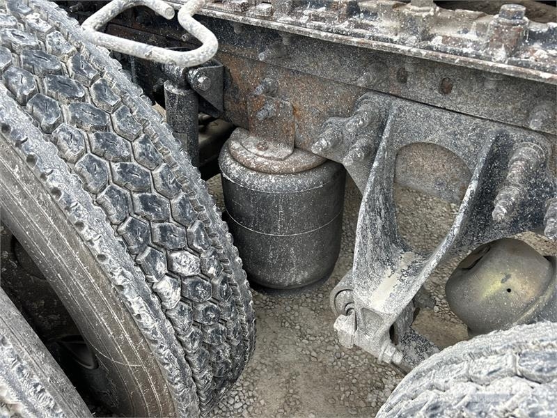 International ProStar+ 6x4 T/A Day Cab Truck Tractor Tractores (camiões)