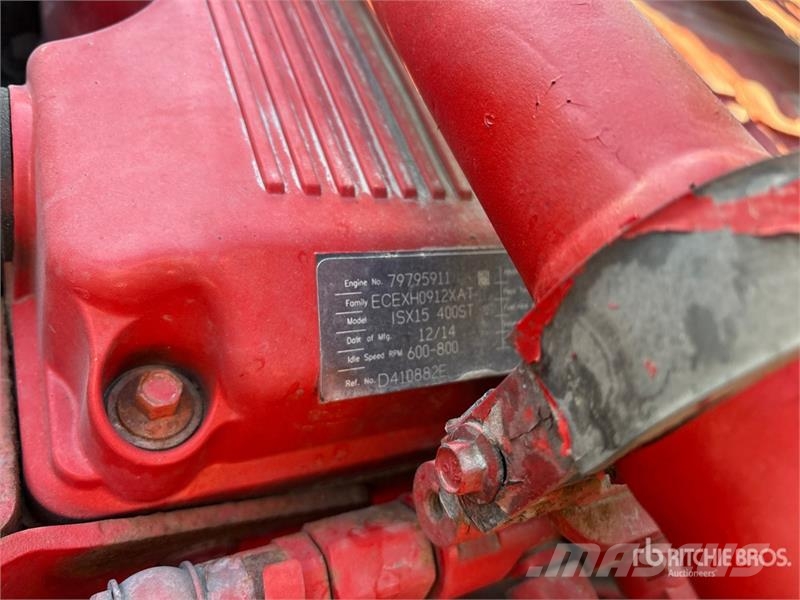 International ProStar+ 122 中古トラクターヘッド | トレーラーヘッド