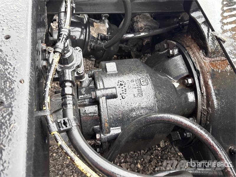 International Prostar+ 6x4 T/A Sleeper Truck Tractor Naudoti vilkikai
