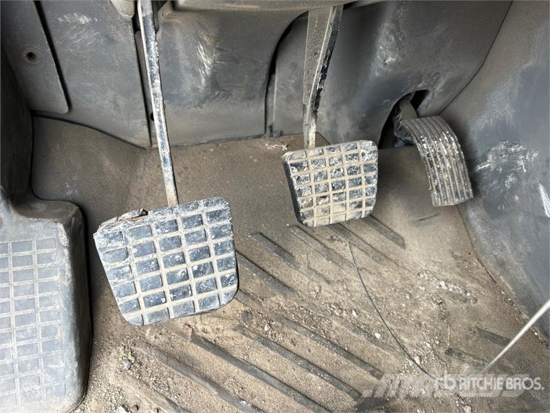 International ProStar+ 6x4 T/A Day Cab Truck Tractor Tractores (camiões)