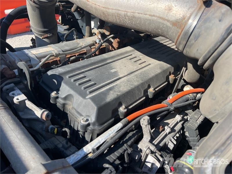 International RH613 6x4 T/A Day Cab Truck Tractor Trekkers