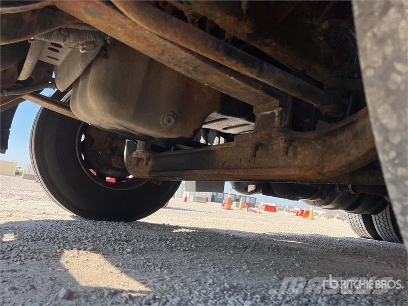 International RH613 6x4 T/A Day Cab Truck Tractor Trekkers