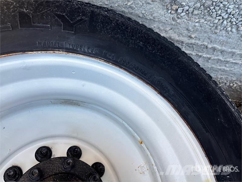 International RH613 6x4 Van Truck Грузовики-Фургоны