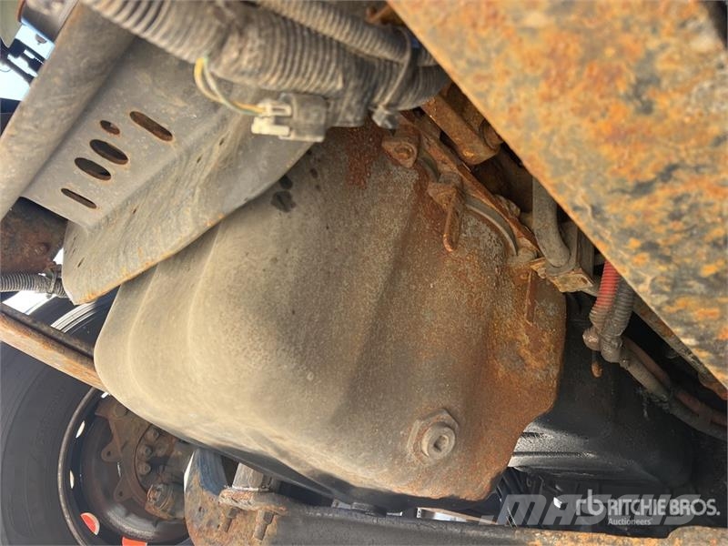International RH613 6x4 T/A Day Cab Truck Tractor Trekkers