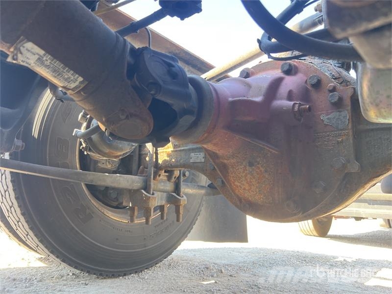 International RH613 6x4 T/A Day Cab Truck Tractor Trekkers
