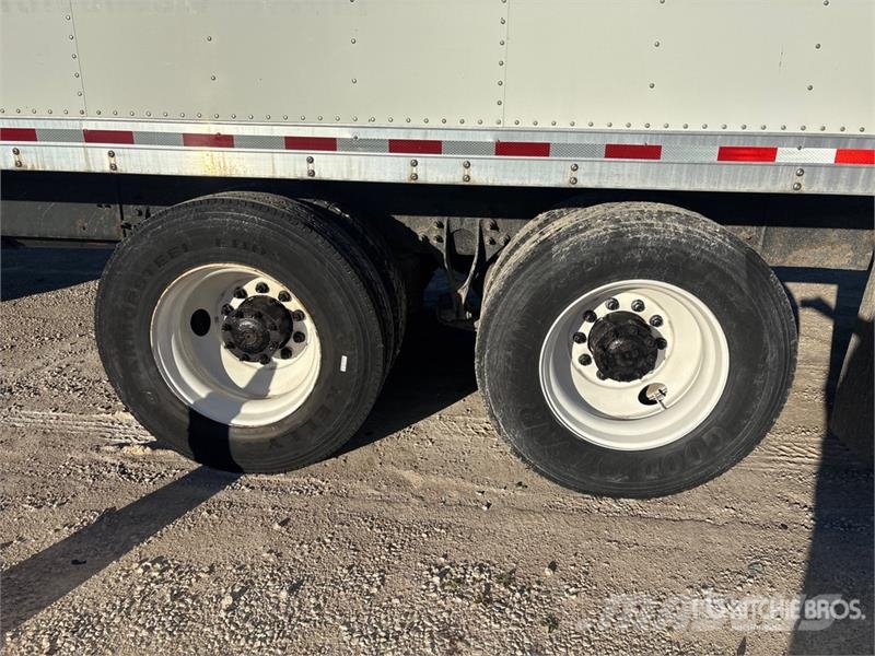International RH613 6x4 Van Truck Грузовики-Фургоны