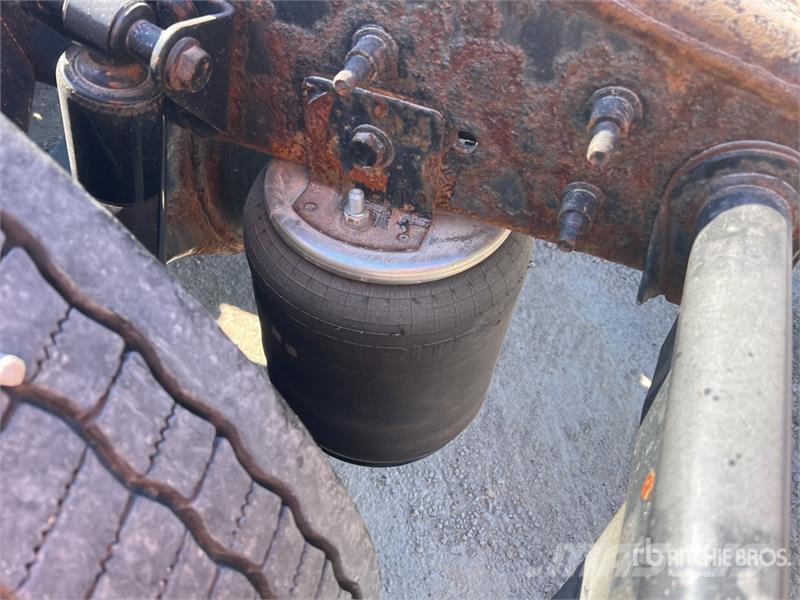 International RH613 6x4 T/A Day Cab Truck Tractor Trekkers