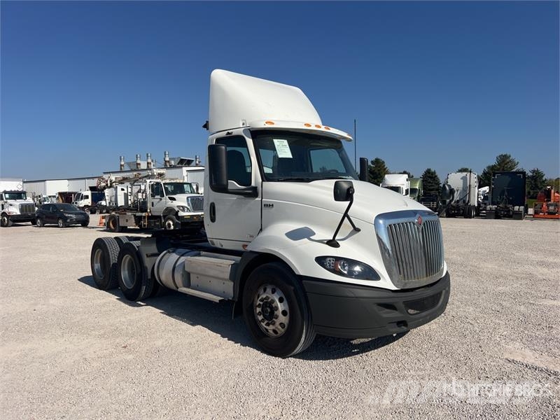 International RH613 6x4 T/A Day Cab Truck Tractor Trekkers