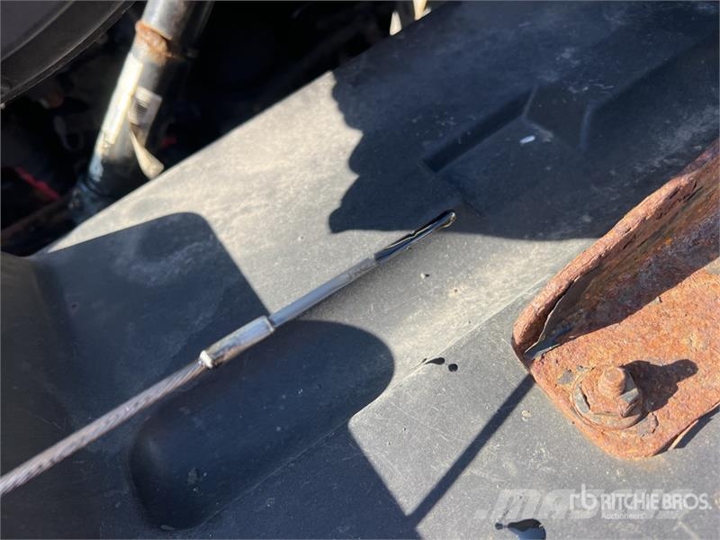 International RH613 6x4 T/A Day Cab Truck Tractor Trekkers