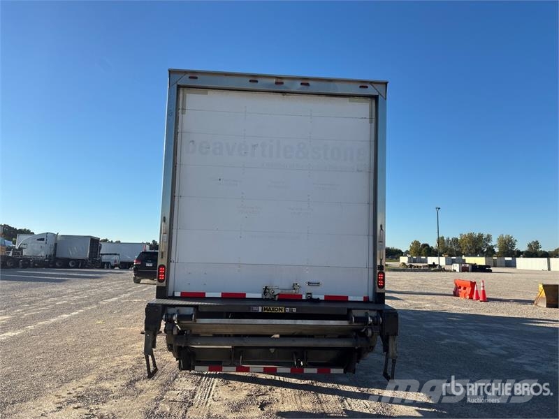International RH613 6x4 Van Truck Грузовики-Фургоны