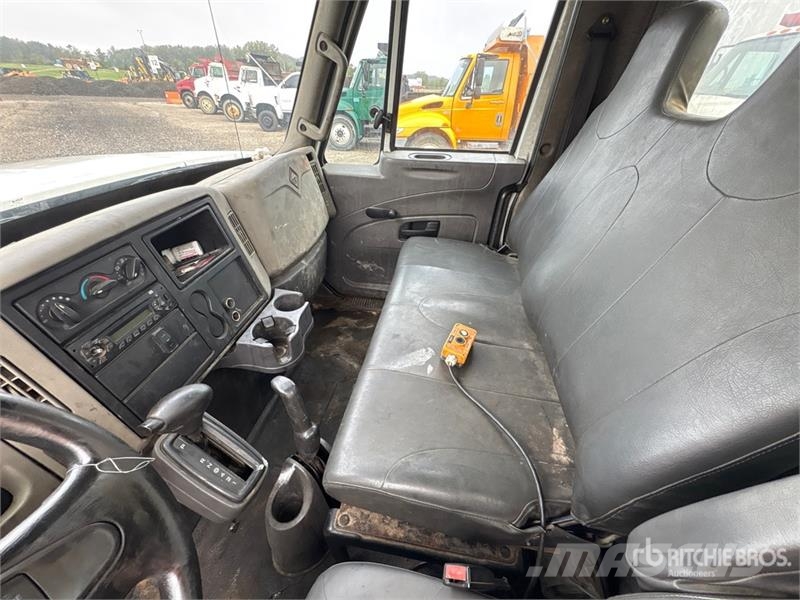International TerraStar 4x2 S/A Dump Truck Kiper tovornjaki