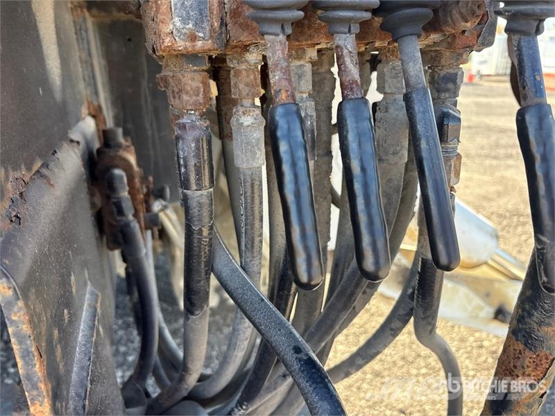 International WorkStar 7400 Polovni mobilni kamioni za bušenje