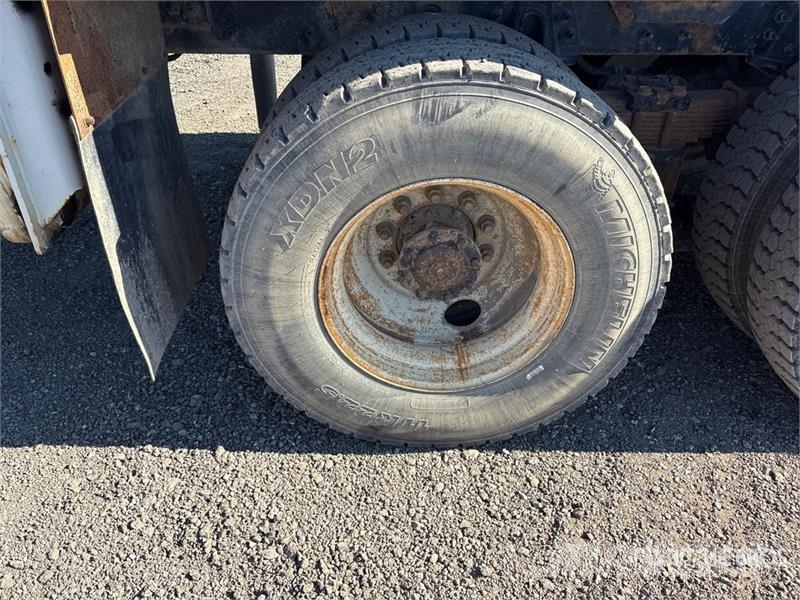 International WorkStar 7400 Polovni mobilni kamioni za bušenje