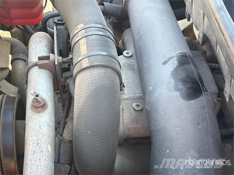 International WorkStar 7400 Polovni mobilni kamioni za bušenje