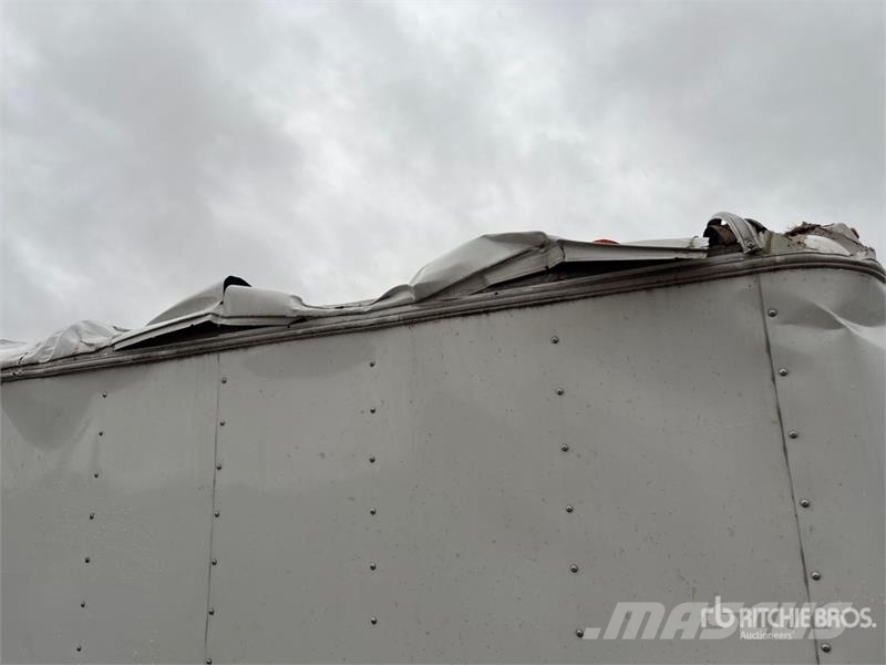 Interstate 1714TA2 14 ft T/A Enclosed Trailer Причепи-фургони