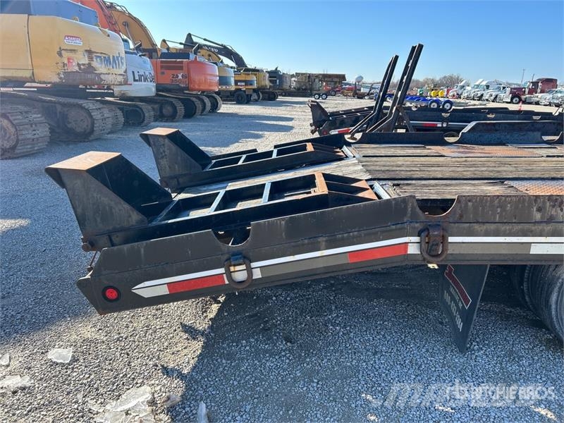 Interstate 28 ft T/A Equipment Trailer Reboques de transporte Auto