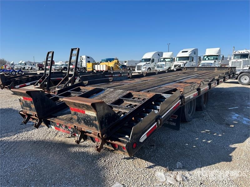 Interstate 28 ft T/A Equipment Trailer Biltransportsläp