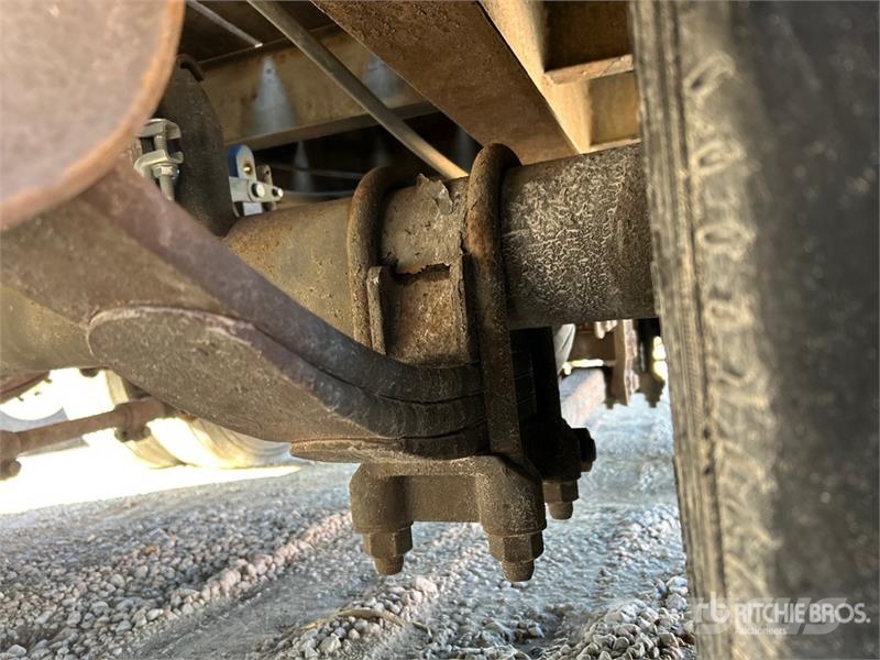 Interstate 28 ft T/A Equipment Trailer Biltransportsläp