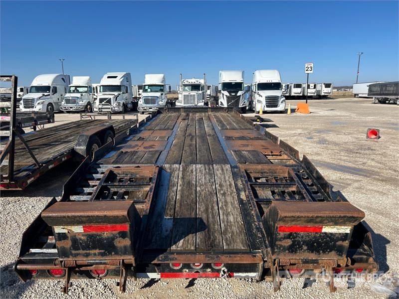 Interstate 28 ft T/A Equipment Trailer Reboques de transporte Auto