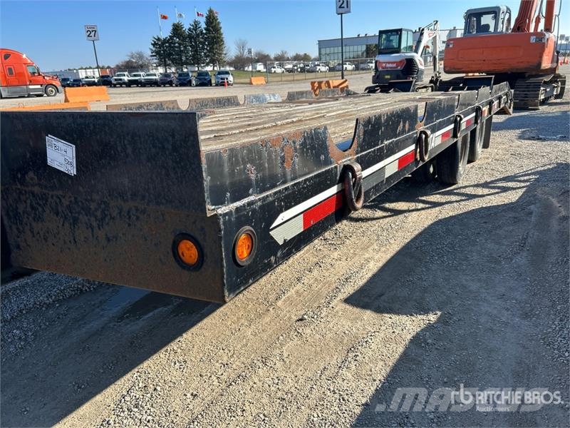 Interstate 28 ft T/A Equipment Trailer Biltransportsläp