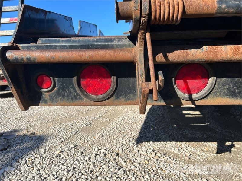 Interstate 28 ft T/A Equipment Trailer Reboques de transporte Auto