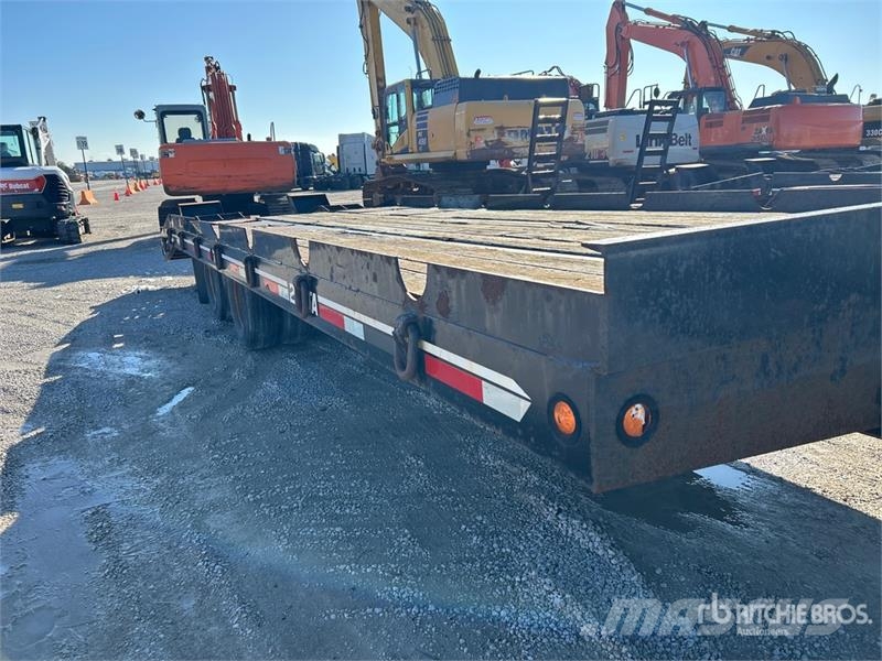 Interstate 28 ft T/A Equipment Trailer Reboques de transporte Auto