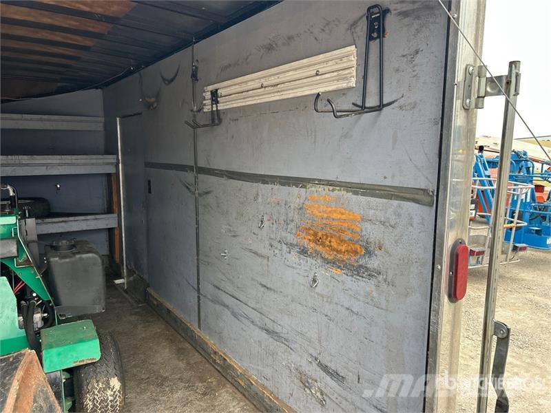 Interstate IFC714TA2 14 ft T/A Enclosed Trailer Gesloten opbouw trailers