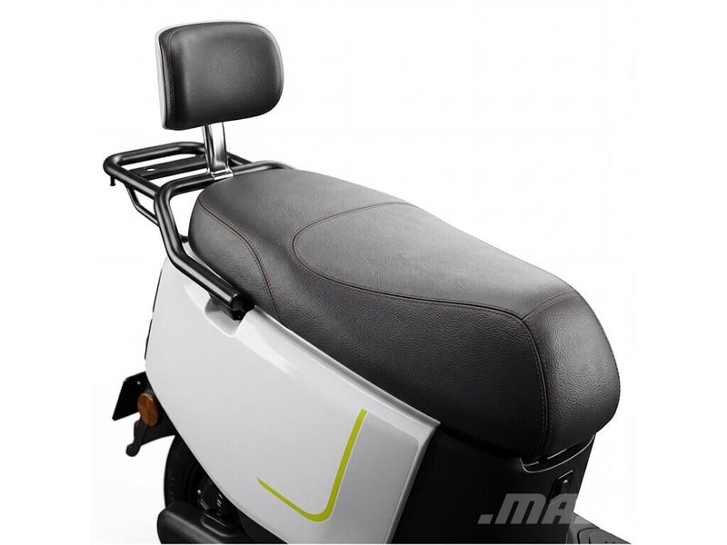  IRMOTO-WHITE Electric Moped (Unused) PKWs