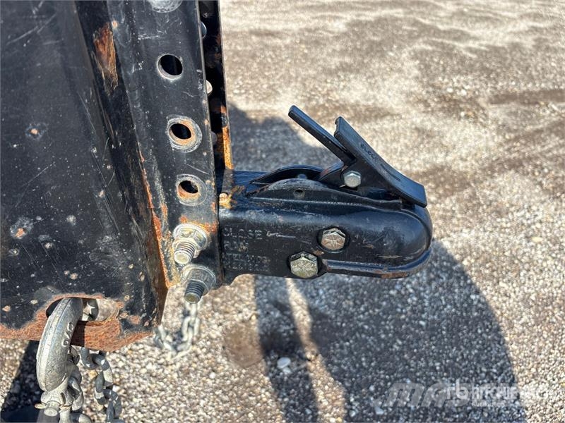 Iron Star 14 ft T/A Dump Utility Trailer Bañera