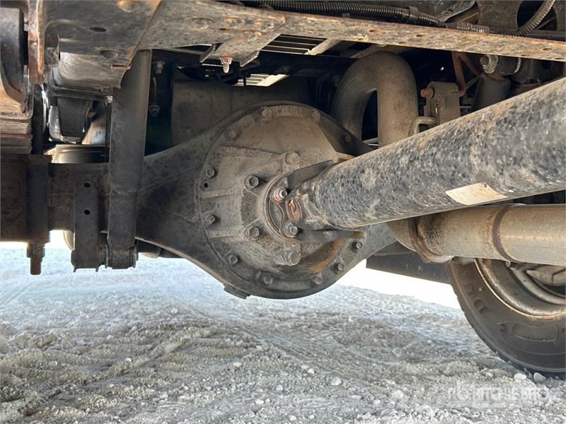 Isuzu NPR شاحنات بدرجة حرارة قابلة للضبط